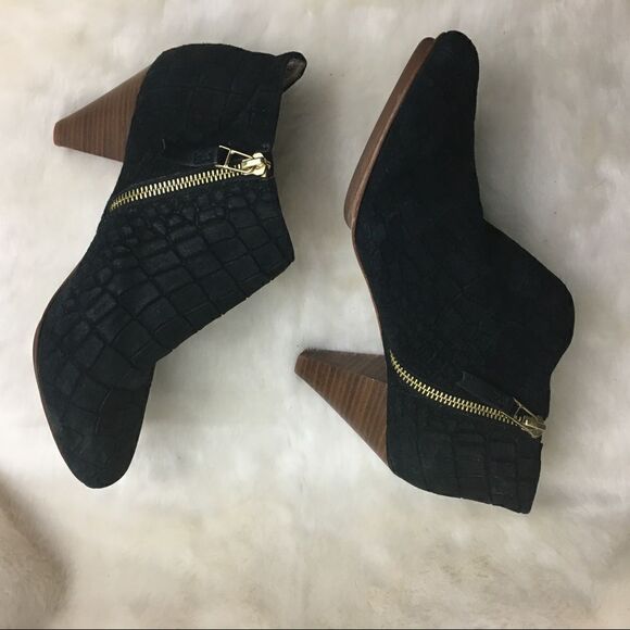 Matt‎ Bernson Jagguar Croc Leather Cutout Heeled Booties - Picture 5 of 10